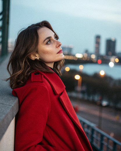 Isabelle Holt